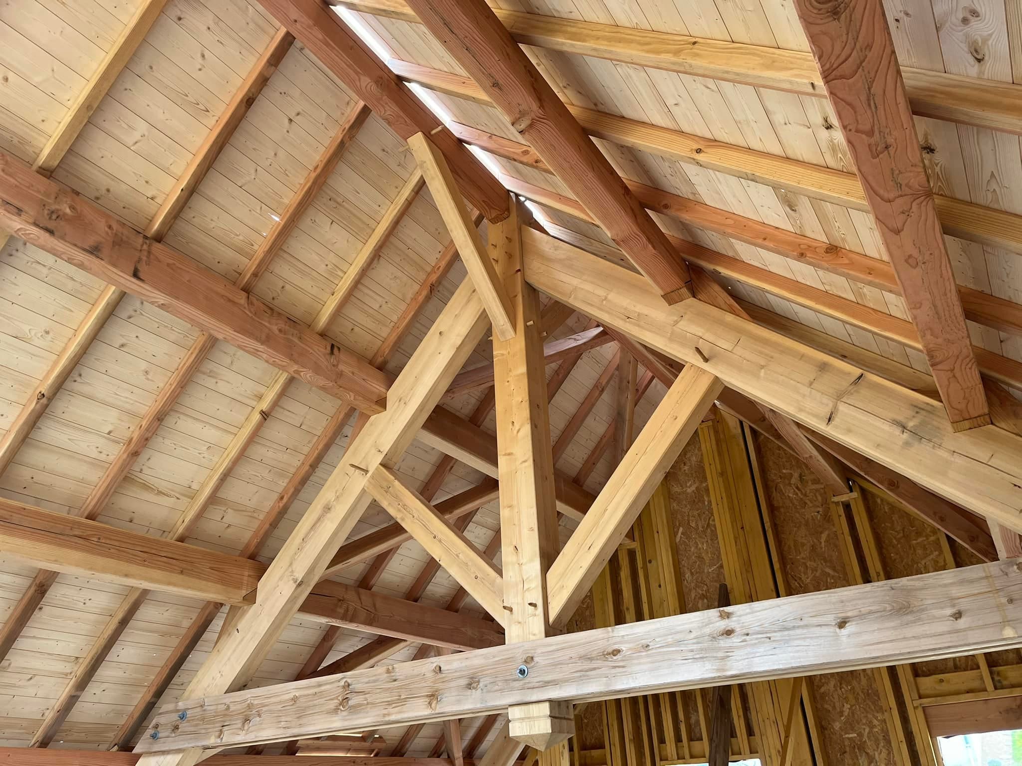 Charpentier Riom spécialiste des charpentes traditionnelles