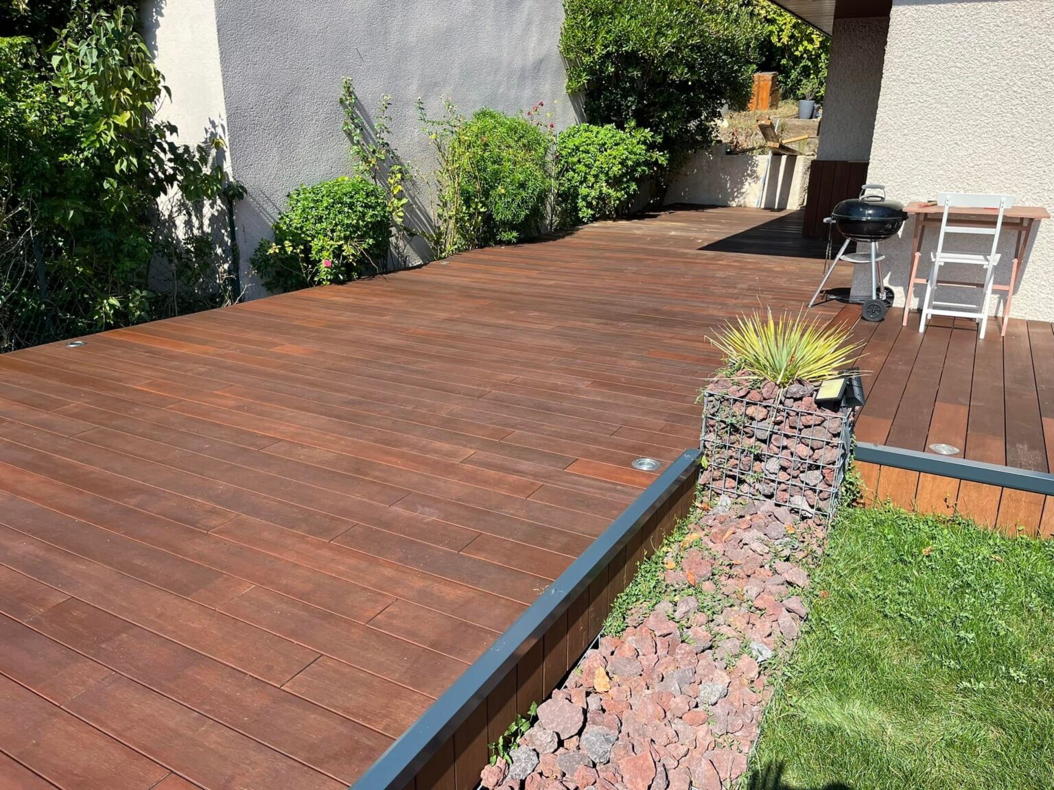 Terrasse bois Riom conçue pour durer